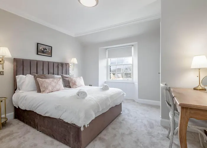 Skye Sands - Alexandra Penthouse No 11